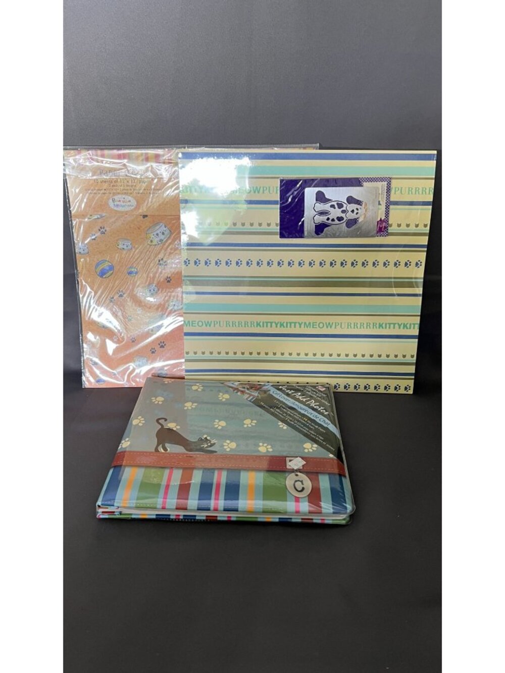 Pet Themed Scrapbook & Paper Set